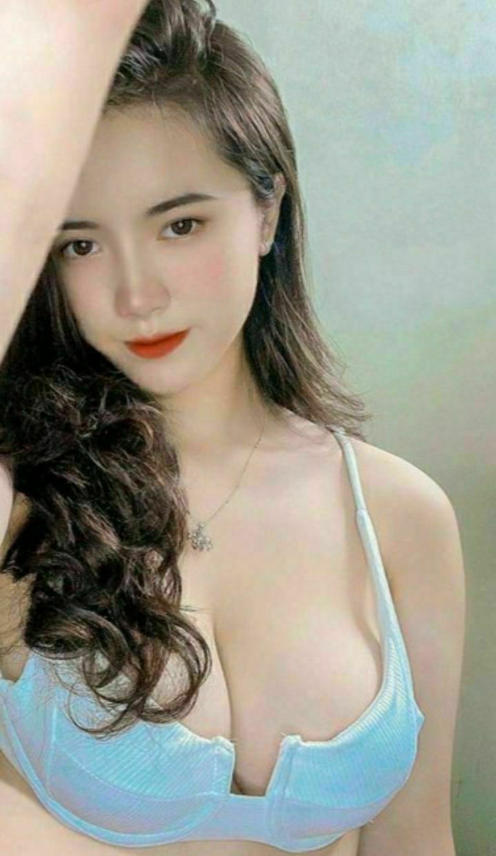 Bị hai cô em gái mời gọi làm tình loạn luân